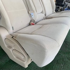 2482 トヨタ ANH20W ヴェルファイア 純正 リアシート 後部座席の画像