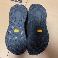 HOKA サンダルの画像