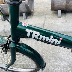 『ＳＡＬＥ　５０％』　折りたたみ自転車　２０インチ　緑　配達可能の画像