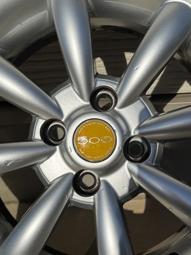 【お取引中】FIAT500 スタッドレス　フィアット