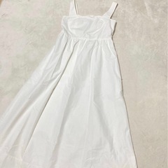 Lily Brown リリーブラウン ホワイト ロングワンピースの画像