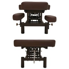 施術用マッサージテーブル
の画像