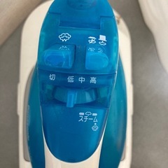 無料　パナソニックのアイロン・アイロン台の画像