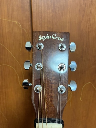 【取引中】Sepia Crueアコースティックギター