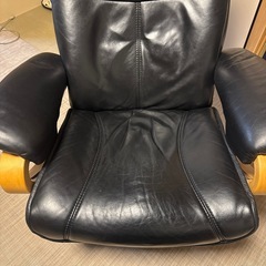 himollaリクライニングチェア オットマン付きの画像