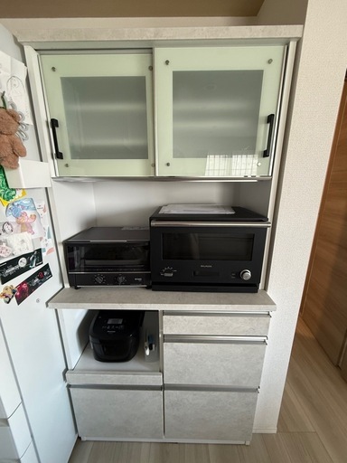 【食器棚】 幅90cm高さ180cm前後 家電・食器なし
