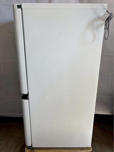 【成約済み】【6ヶ月保証】【美品】Hisense 2ドア冷蔵庫 HR-D13E4W 2025年製135L