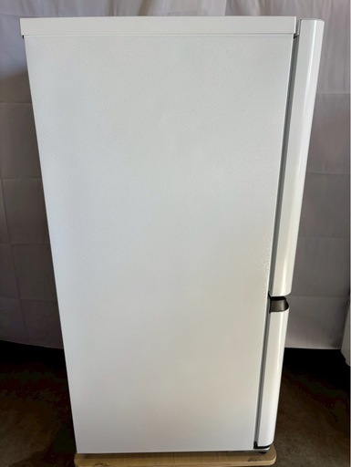 【成約済み】【6ヶ月保証】【美品】Hisense 2ドア冷蔵庫 HR-D13E4W 2025年製135L