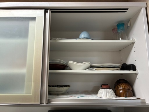 専用です。食器棚〜ご購入きまりました。