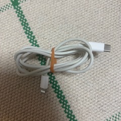 ライトニングケーブル3つの画像