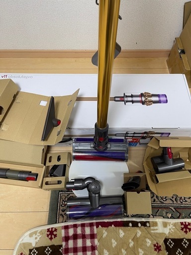 【美品】Dyson V11 Absolute Pro コードレス掃除機