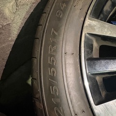 トヨタ純正タイヤホイルの画像