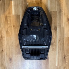 フュージョン　シート　破れありの画像