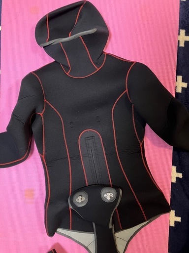 新品、未使用ウエットスーツ