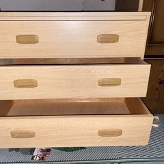 押入れ箪笥の画像