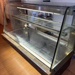 取りに来られる方、あげます！強化ガラスショーケースの画像