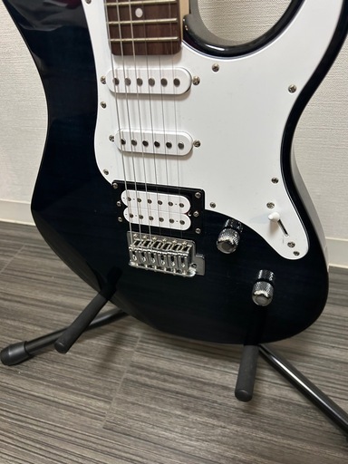 エレキギター　PACIFICA 212VFM 