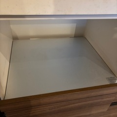 カップボード、キッチン収納、食器棚の画像