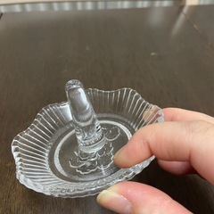 ガラスのアクセサリートレイの画像