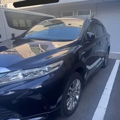 2019 Toyota Harrier Hybridの画像