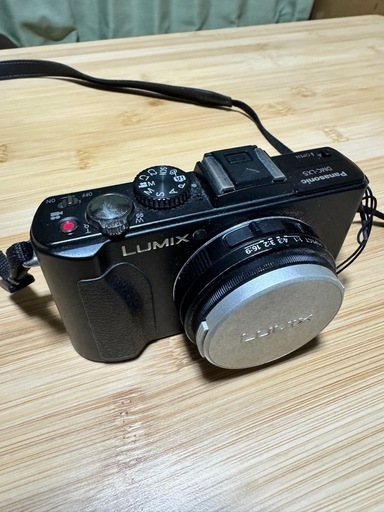 LUMIX DMC-LX5