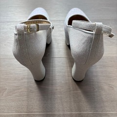 ウェディングシューズ 　MIHATO グリッター ホワイト ハイヒールの画像