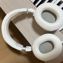 【2025年5月購入】ピアノ ap-s200 椅子、ヘッドホン付の画像