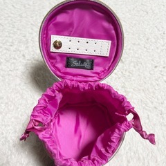 【新品未使用】サルート小物入れ アクセサリーケース ポーチの画像