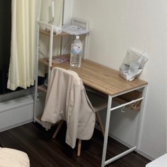 パソコンデスク、オフィスデスクの画像