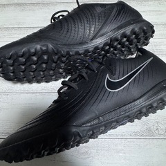 ナイキ トレーニングシューズ サッカーの画像