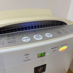 シャープ プラズマクラスター 加湿空気清浄機 KC-B50-Wの画像