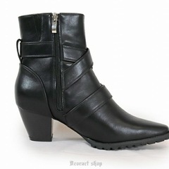 ウエスタン アンクル ショートブーツ ブラック YOSUKE ヨースケ TOGA 風の画像