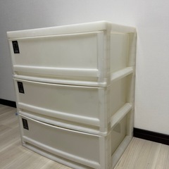 ３段ボックスの画像