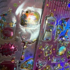 しゃかしゃかシール　ラメ入り　キラキラ　シール交換　女の子　4パックの画像