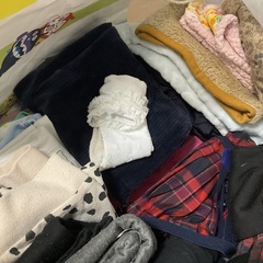 女の子１３０㌢サイズの服いろいろです。の画像