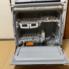 食器洗い乾燥機　Panasonic NP-TY8   排水ホース新品の画像