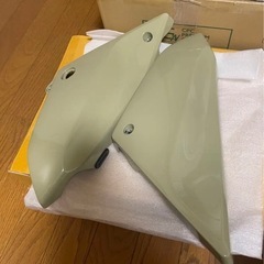 新型エリミネーター el400a  外装セット　パールサンドカーキーの画像