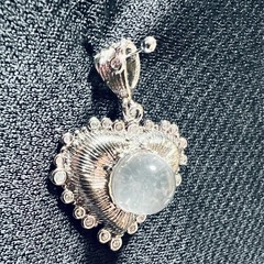 天然石☆スターローズ☆ペンダントトップの画像