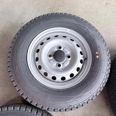 145/80R12・2024年製造・ウインターマックス・残約8ミリ・ハイゼットの画像
