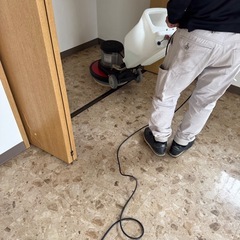 清掃全般、草刈り伐採請け負います。法人様も大歓迎。 - 便利屋