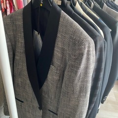 ウェディングメンズスーツ一式の画像