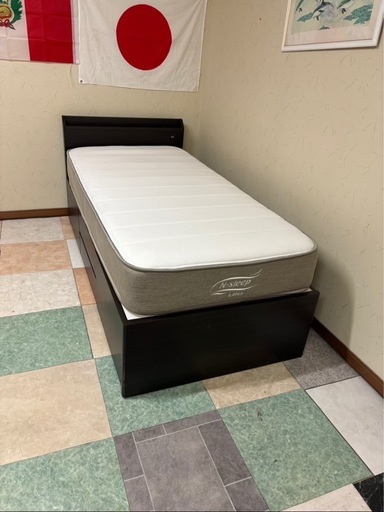 群馬県大泉町のシングルサイズのベッドフレームとマットレス100 x 200 群馬県大泉町のシングルサイズのベッドフレームとマットレス100 x 200