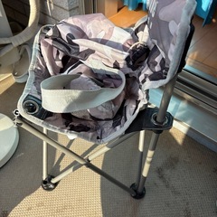 キャンプ　　　折りたたみ椅子　の画像