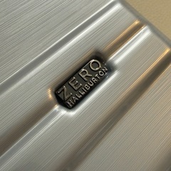 【美品】ゼロハリ　PC タブレット　書類　クラッチバックの画像