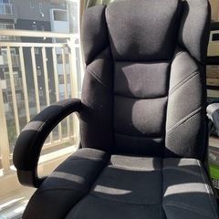 オフィスチェアの画像