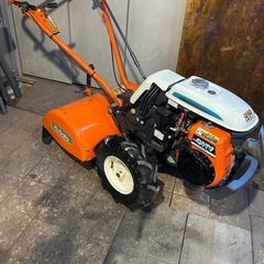 6.2馬力‼️実働整備済/中古農機具【耕運機/管理機　クボタTR70】逆転耕運付き。引き取り希望です🙇‍♂️の画像