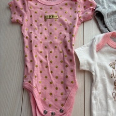 ロンパースの画像