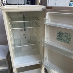 冷蔵庫の画像