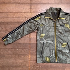 アディダスジャージの画像