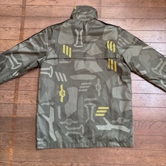 アディダスジャージの画像